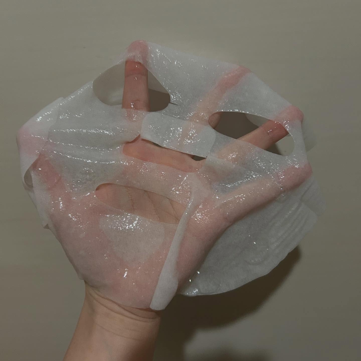 ホワイトトリュフナリシングトリートメントマスク/ダルバ/シートマスク・パックを使ったクチコミ（3枚目）