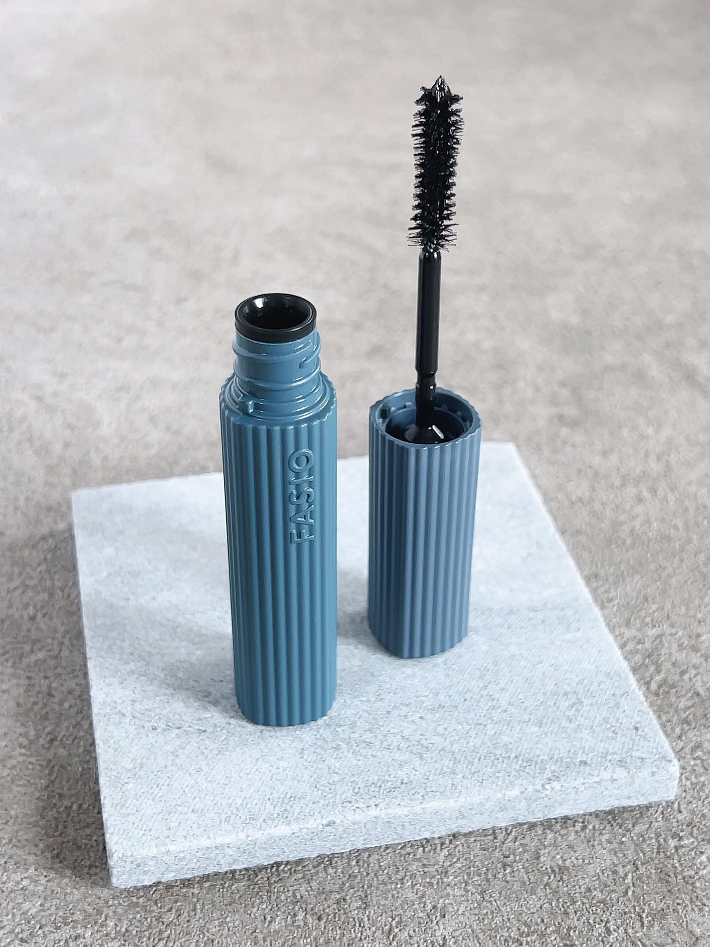 ウルトラ WP マスカラ(ボリューム)/FASIO/マスカラを使ったクチコミ(1枚目)