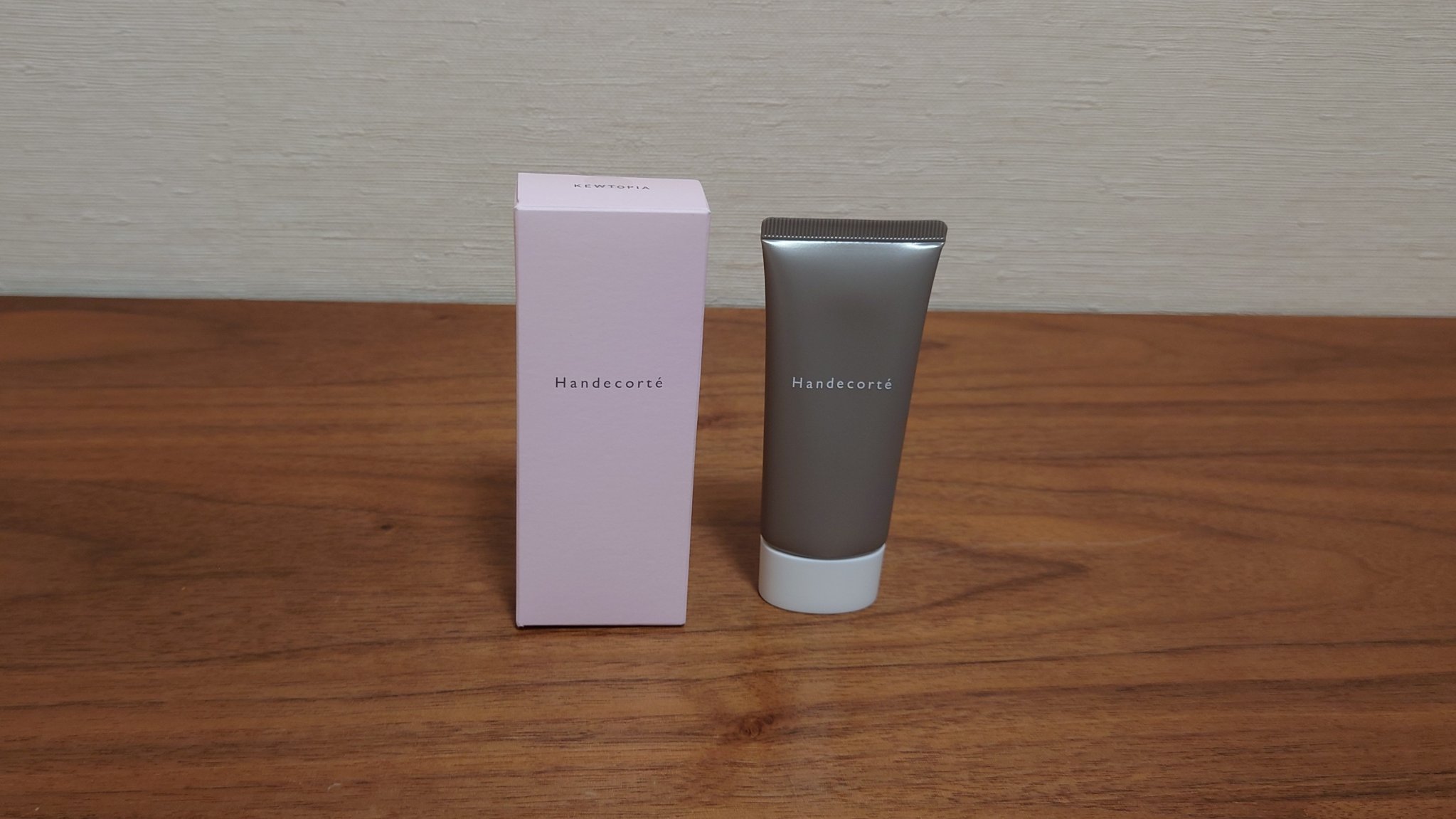 ハンデコルテ/キユートピア/ネック・デコルテケアを使ったクチコミ（1枚目）