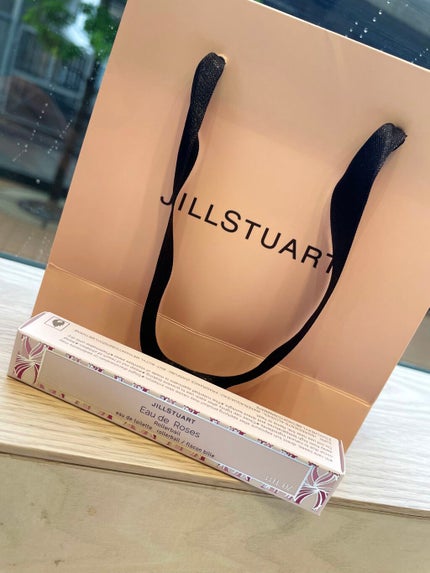 オード ロージーズ/JILL STUART/香水(レディース)を使ったクチコミ(4枚目)