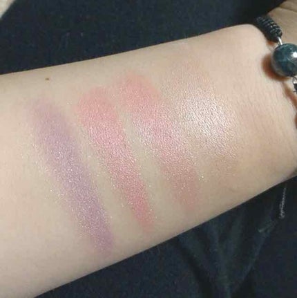 カラフルアイシャドウ/DAISO/アイシャドウパレットを使ったクチコミ(3枚目)