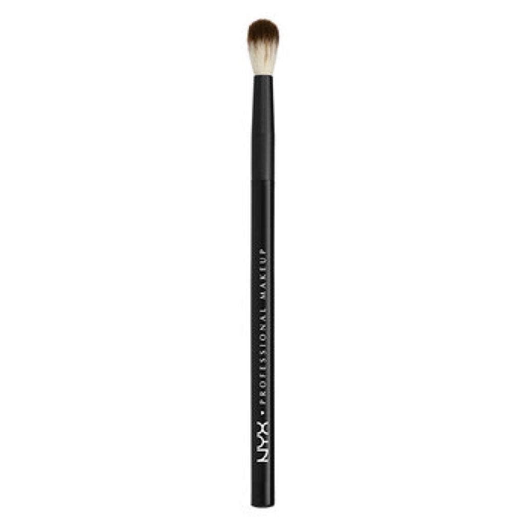 ブレンディング ブラシ NYX Professional Makeup