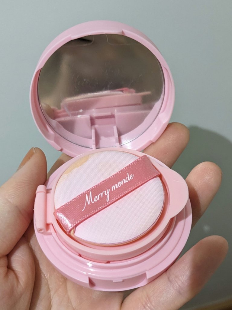 ハッピーユアデイクッション/Merrymonde/クッションファンデーションを使ったクチコミ（3枚目）