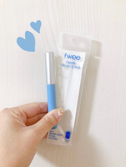 フィー フィンガーライク シリコン リップブラシ/fwee/メイクブラシを使ったクチコミ(1枚目)