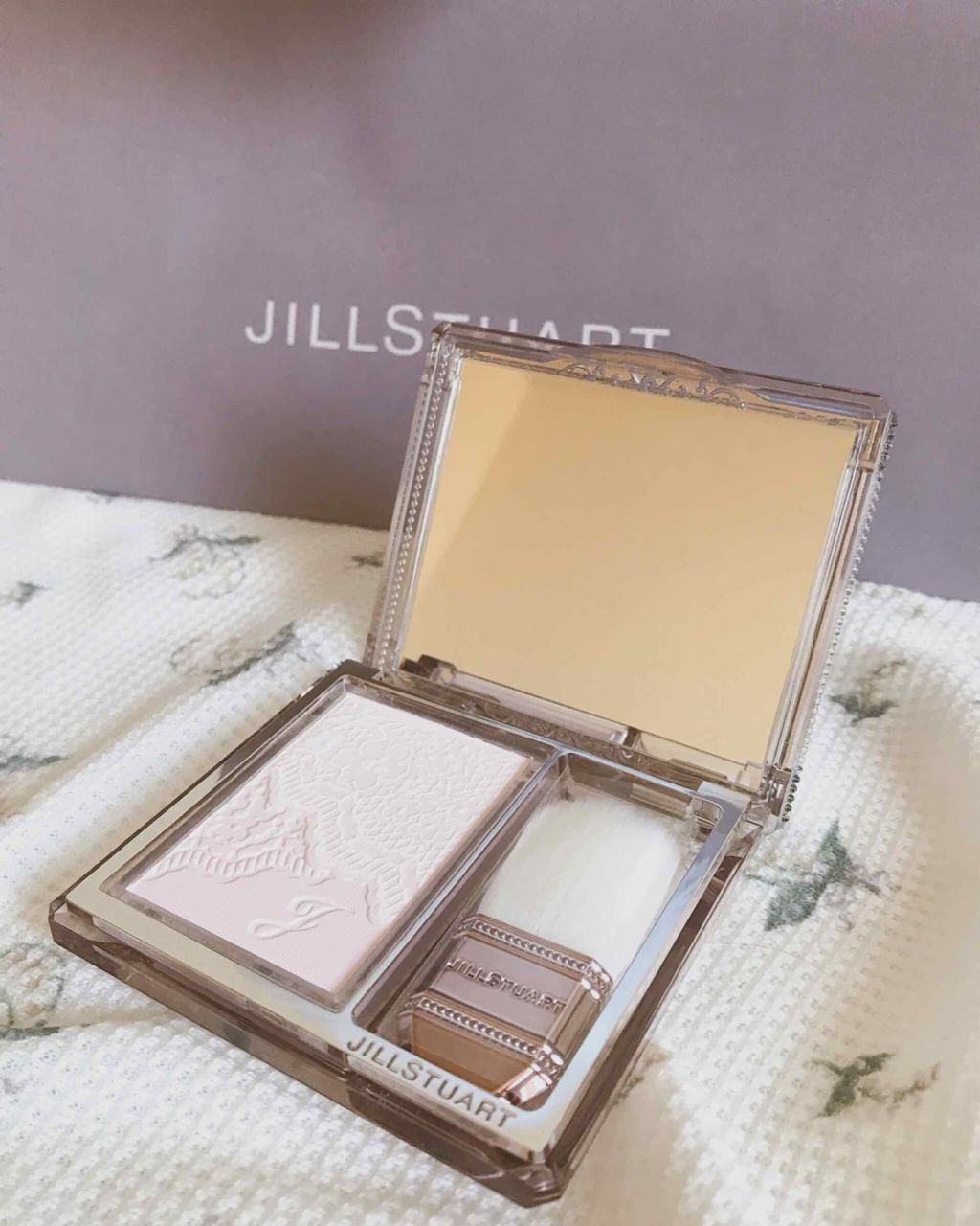 ロイヤル&アーバンプリンセス コレクション/JILL STUART/メイクアップキットを使ったクチコミ(3枚目)