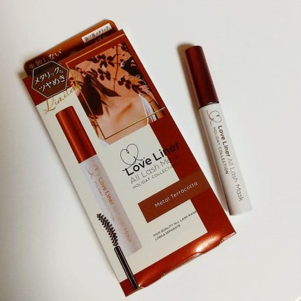ラブ・ライナー オールラッシュマスク ホリデーコレクション<マスカラ> メタルテラコッタ/ラブ・ライナー/マスカラの画像