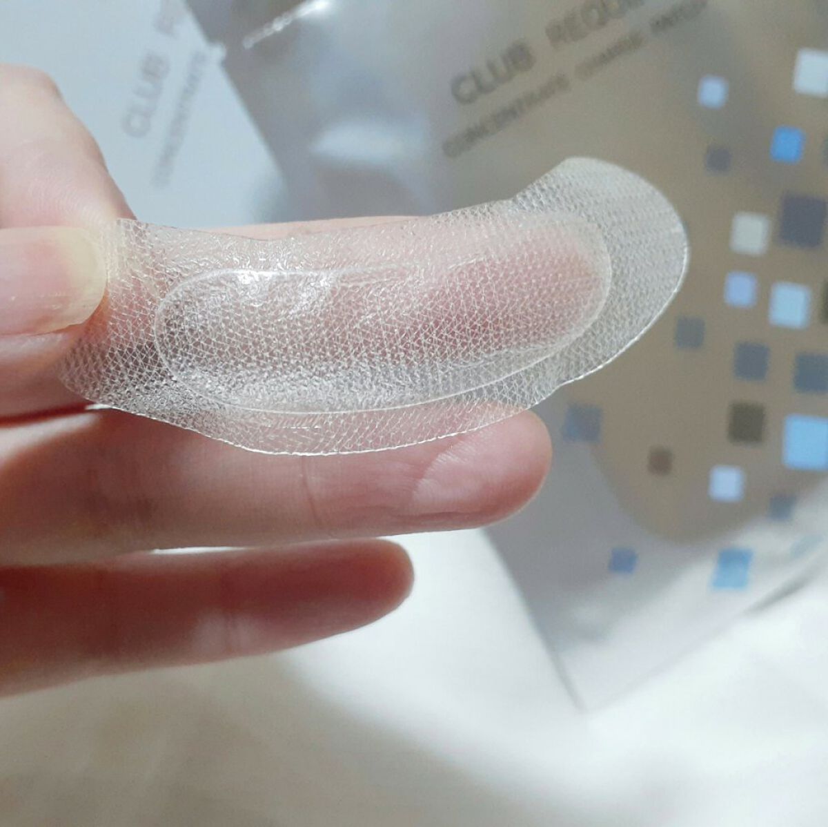 リクエス コンセントレート チャージ パッチ/クラブ/シートマスク・パックを使ったクチコミ（3枚目）