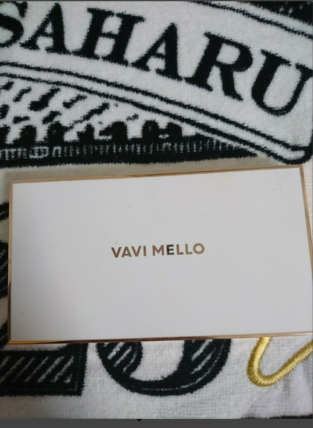 バレンタインボックス/VAVI MELLO/アイシャドウパレットを使ったクチコミ(1枚目)