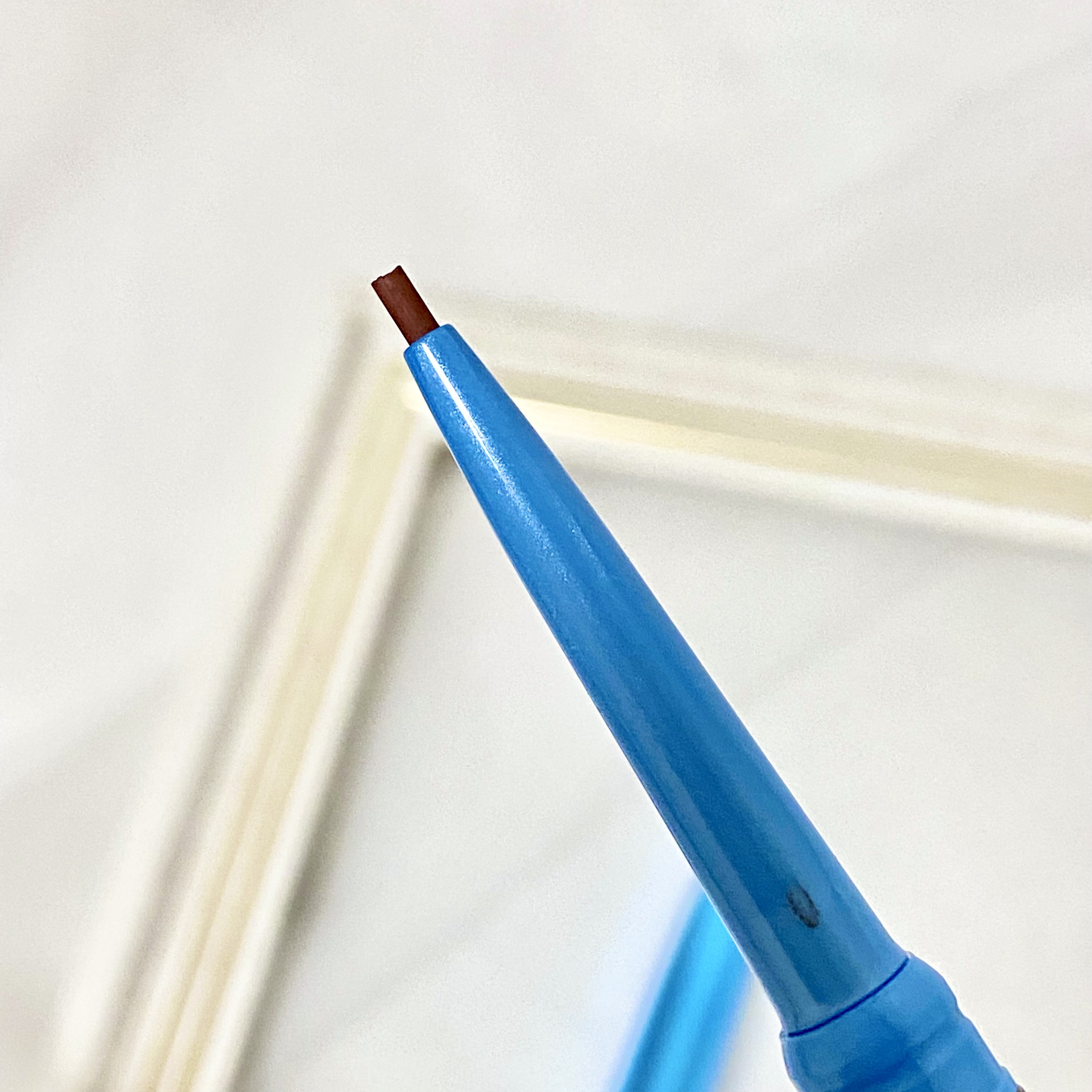 「密着アイライナー」極細クリームペンシル/デジャヴュ/ペンシルアイライナーを使ったクチコミ（2枚目）