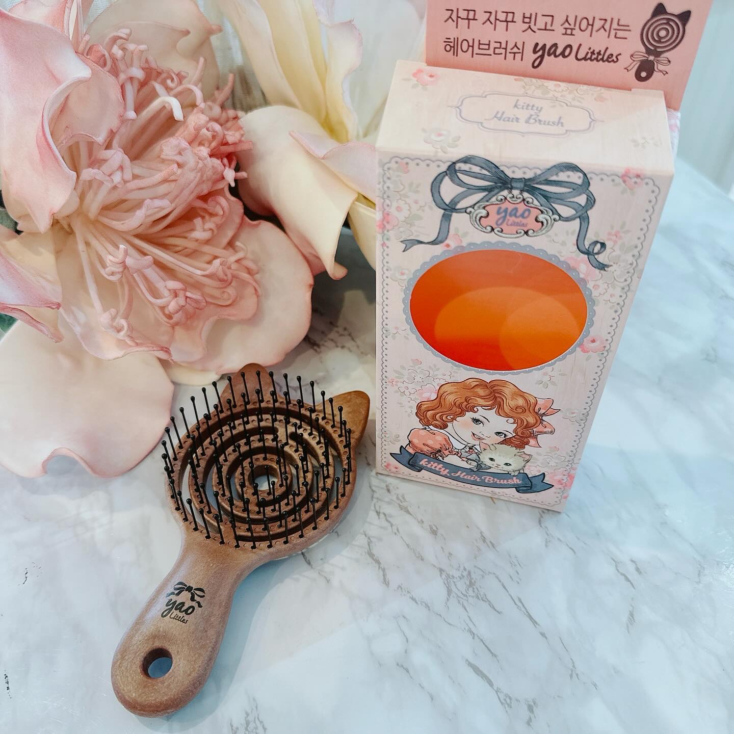 ウッドスクエアヘアブラシ/yao/ヘアブラシを使ったクチコミ（2枚目）