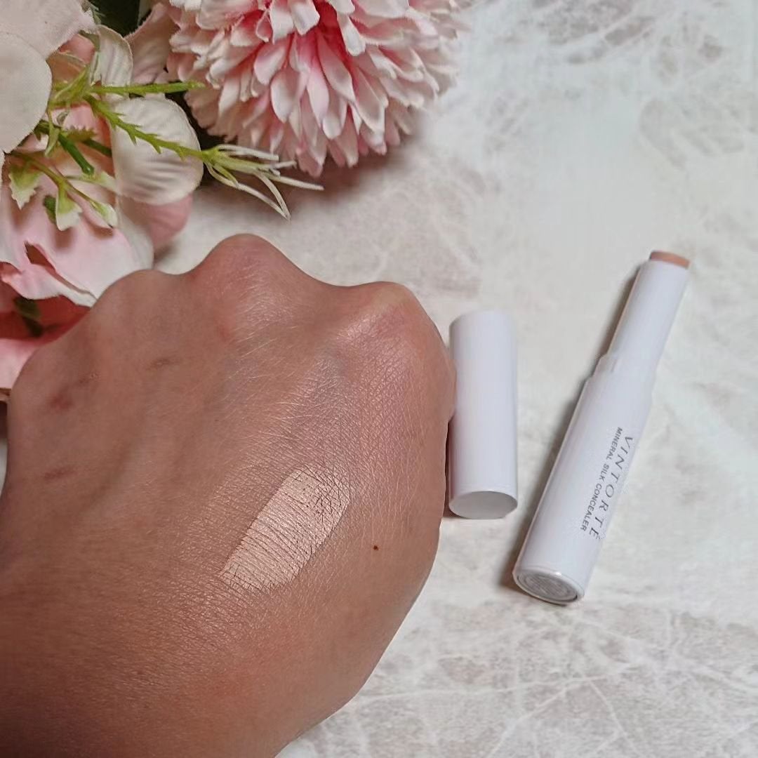 ミネラルシルクコンシーラー/ヴァントルテ/スティックコンシーラーを使ったクチコミ(5枚目)
