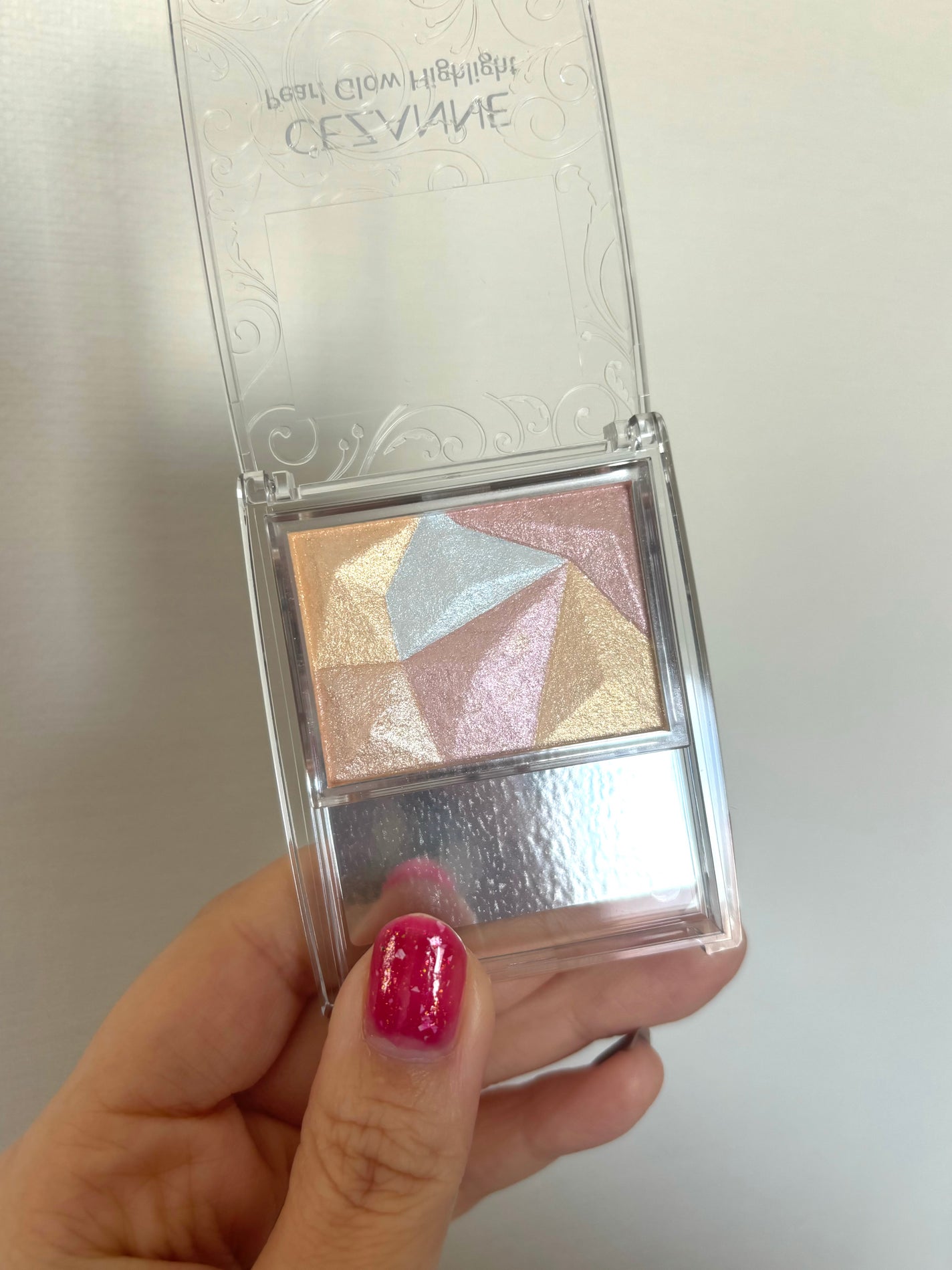 パールグロウハイライト/CEZANNE/ハイライト・シェーディングを使ったクチコミ(4枚目)