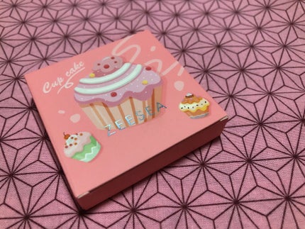 ZEESEAデザートコレクション4カラーアイシャドウパレット #02苺ケーキ/ZEESEA/アイシャドウパレットを使ったクチコミ(1枚目)