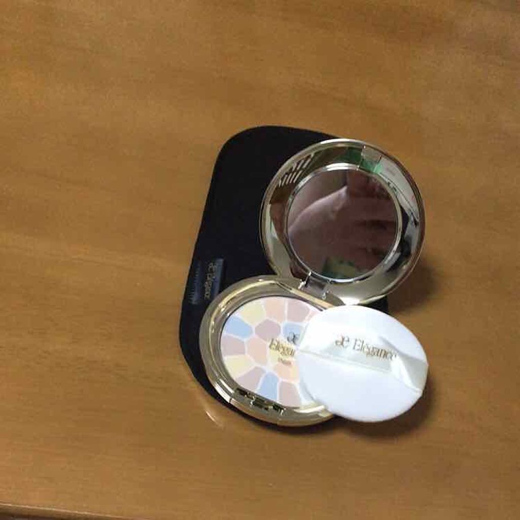 ラ プードル オートニュアンス/Elégance/プレストパウダーを使ったクチコミ(1枚目)