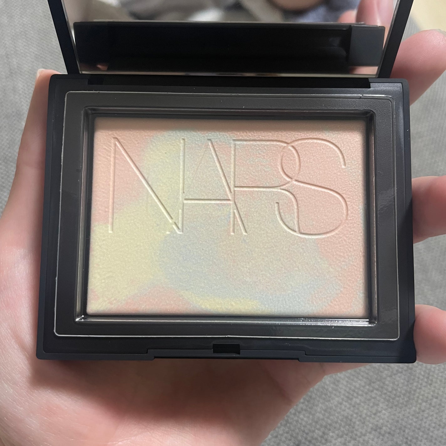 ライトリフレクティング プリズマティックパウダー/NARS/プレストパウダーを使ったクチコミ(1枚目)