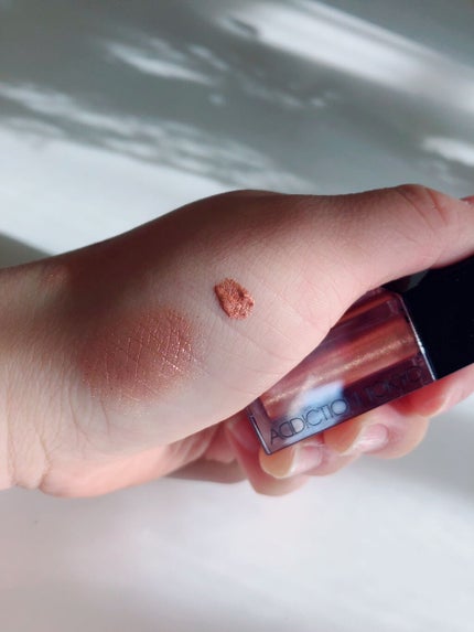 ザ リキッド アイシャドウ ウルトラスパークル/ADDICTION/リキッドアイシャドウを使ったクチコミ(2枚目)