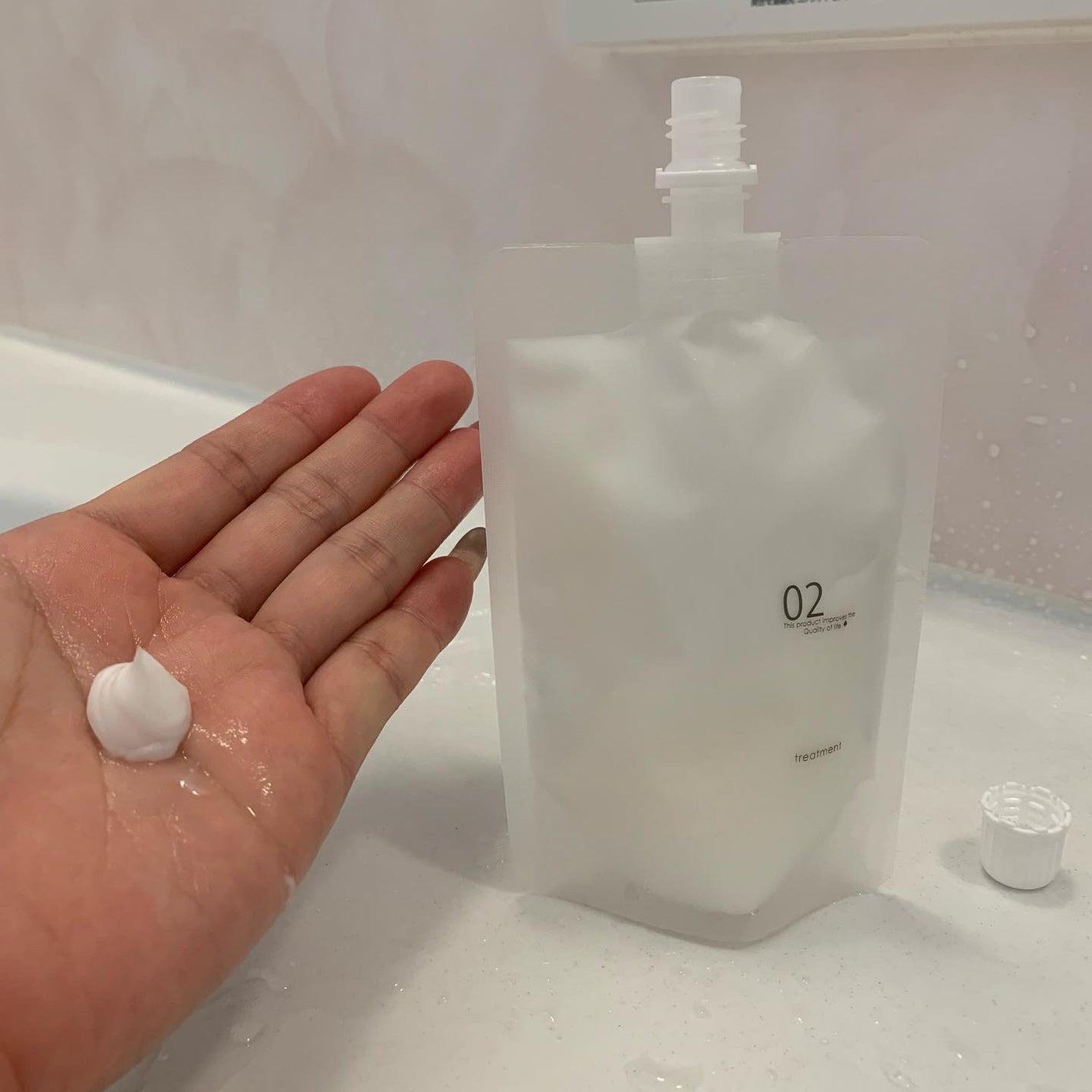 ヘアケアトライアルセット/QUEEN'S BATHROOM/トライアルキットを使ったクチコミ(3枚目)