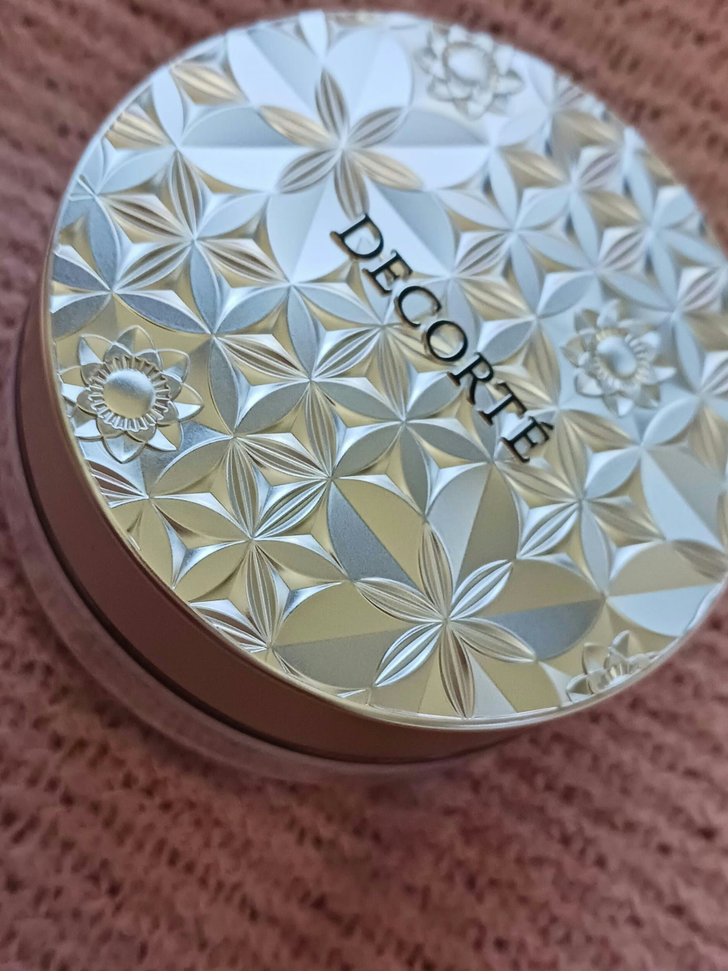 ルース パウダー/DECORTÉ/ルースパウダーを使ったクチコミ(1枚目)