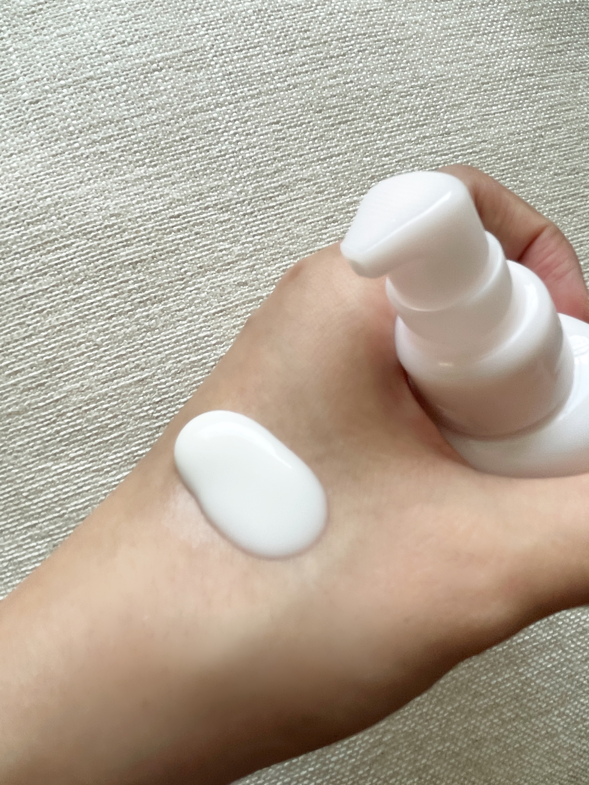 クリアウェルネス モイストリペア ミルク/雪肌精/乳液を使ったクチコミ（2枚目）