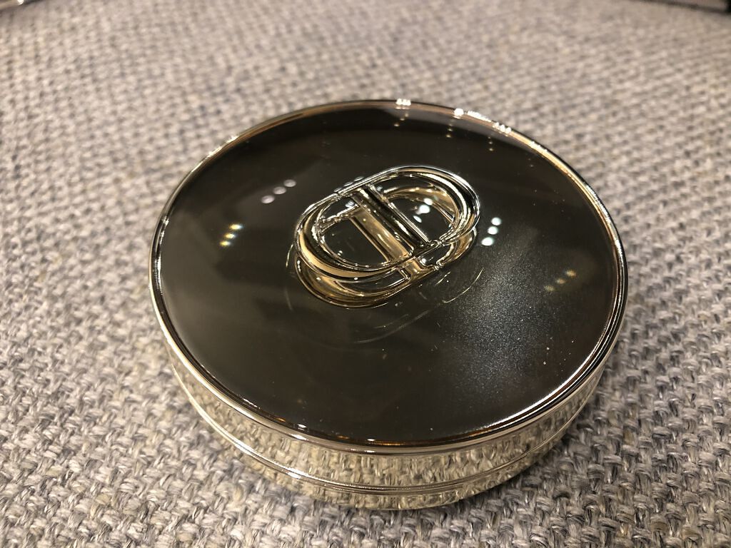 プレステージ ル クッション タン ドゥ ローズ 010/Dior/クッションファンデーションを使ったクチコミ（1枚目）