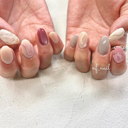 #ネイル,#ジェルネイル,#ニュアンスネイル,#キラキラネイル,#大人ネイル,#春ネイル,#マグネットネイル,#うねうねネイルのネイルデザイン