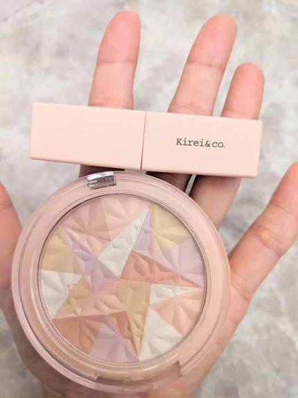 トーンアップフェイスパウダー/Kirei&co./プレストパウダーを使ったクチコミ(1枚目)