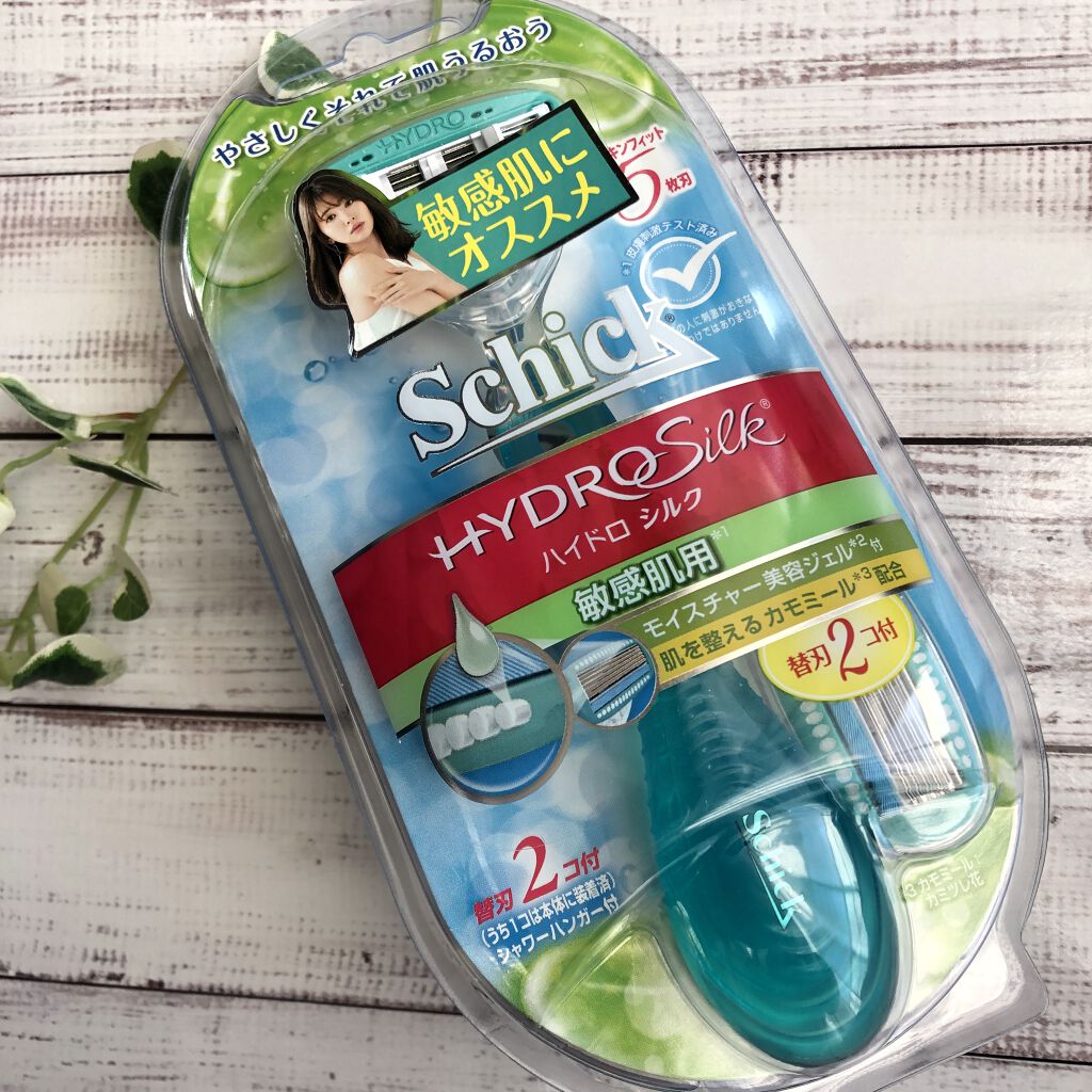 ハイドロシルク 敏感肌用 ホルダー （刃付き＋替刃１コ）/ハイドロシルク/シェーバーを使ったクチコミ（1枚目）