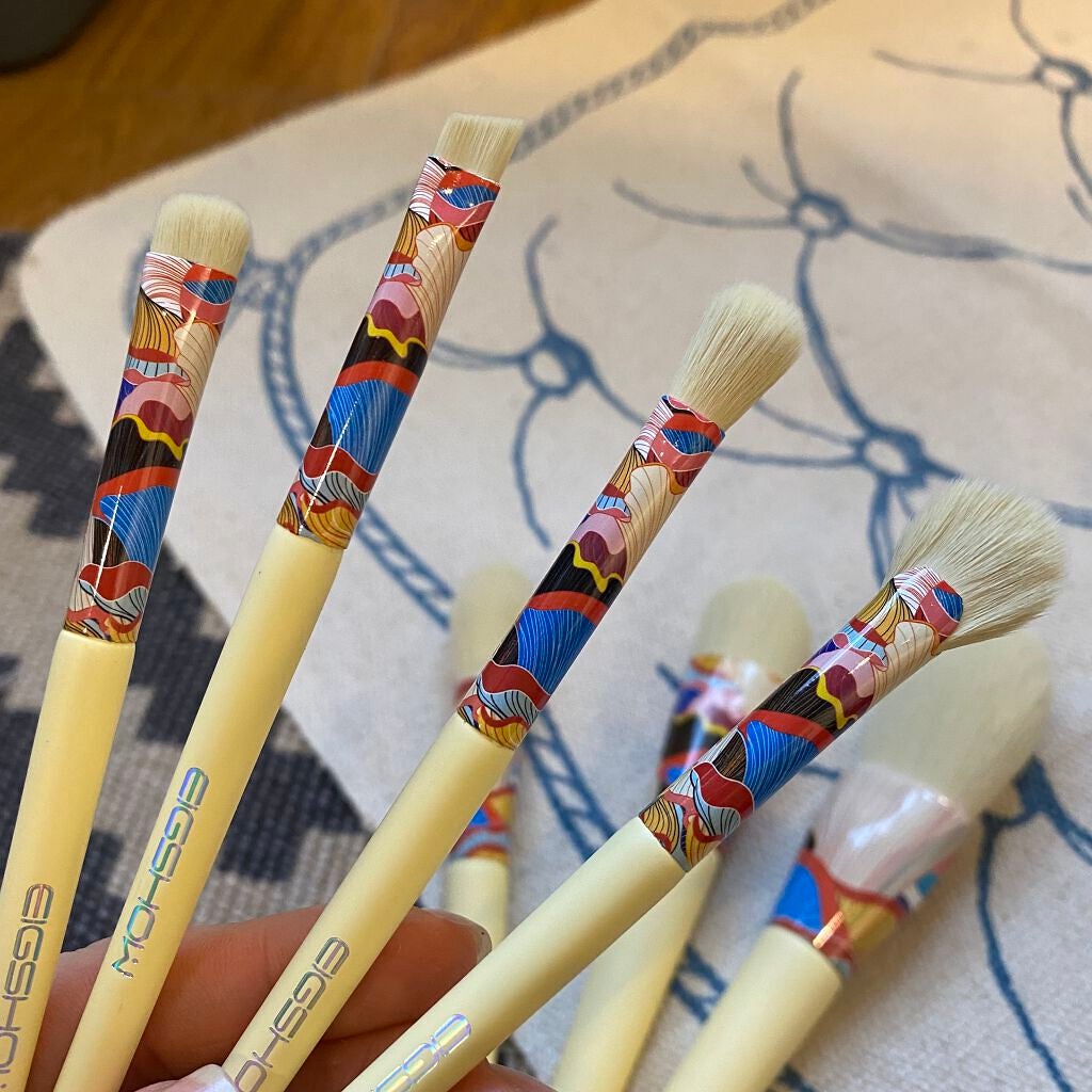 墨さん on LIPS 「lips見始めて、メイクブラシを新調しようとAmazonさんを..」(4枚目)