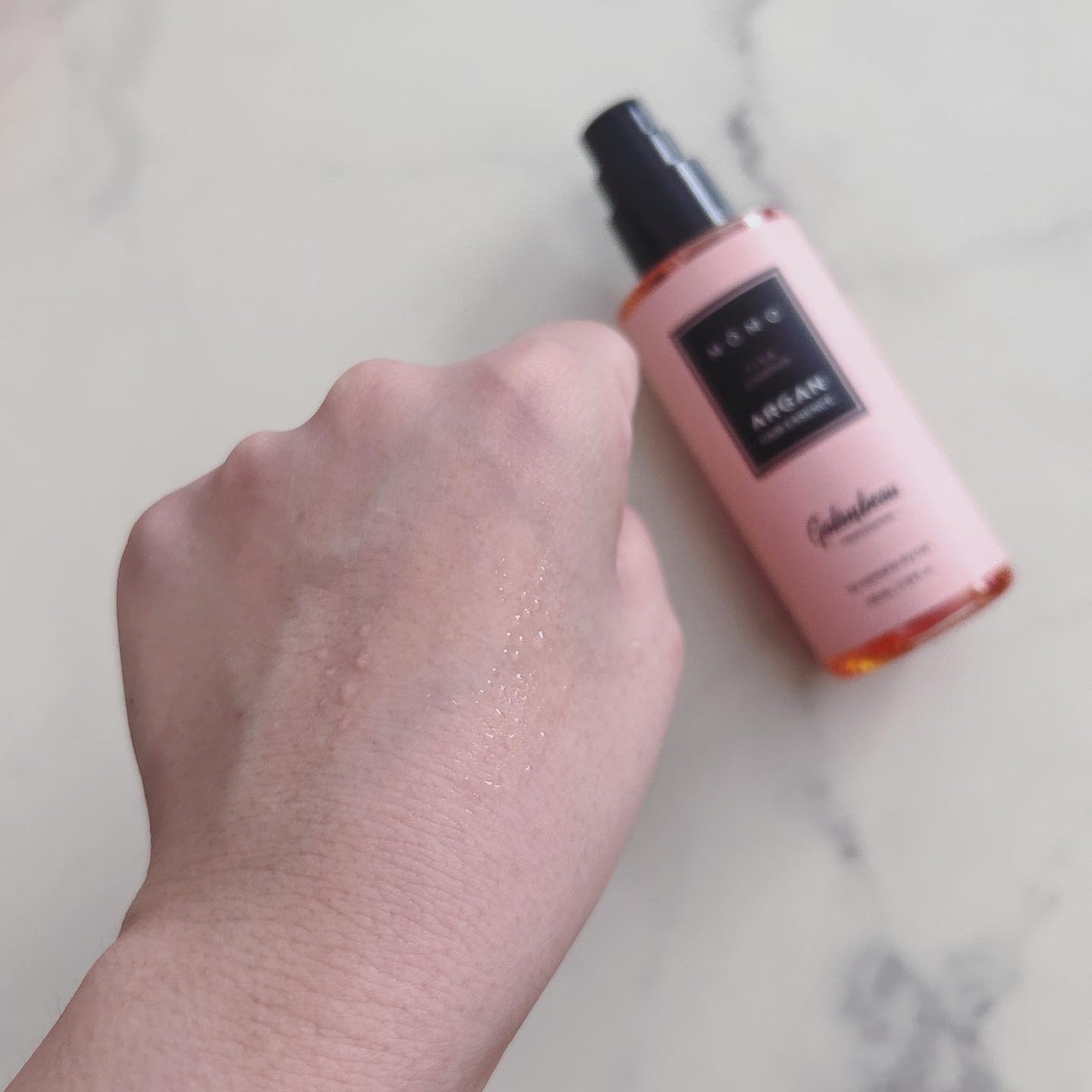 モモアルガンヘアエッセンス/ガランビュー/ヘアオイルを使ったクチコミ(4枚目)