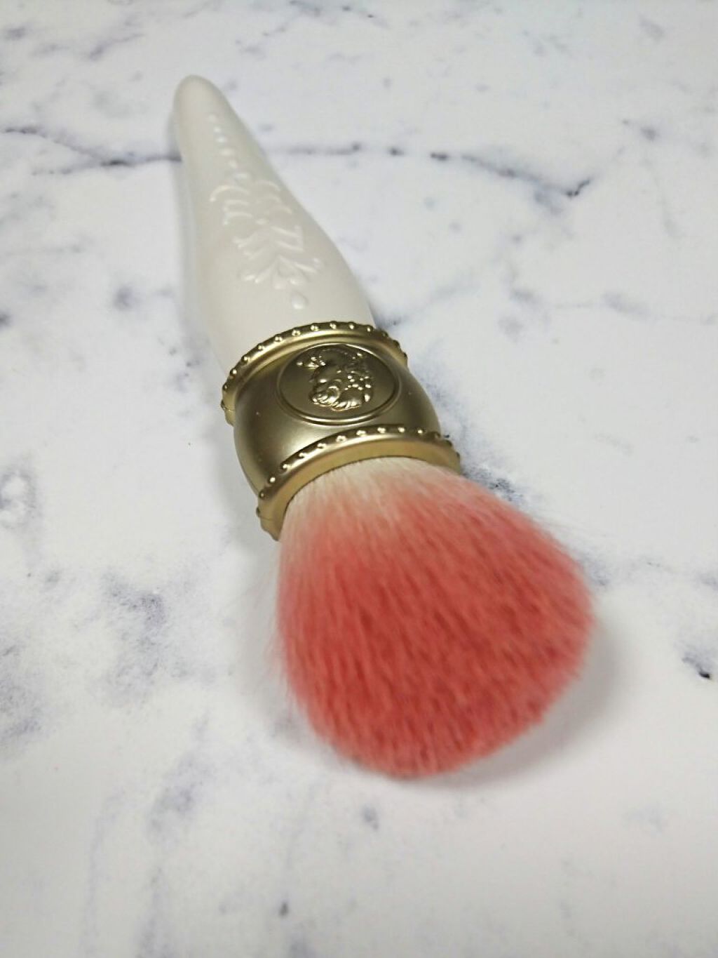 チーク ブラッシュ/レ・メルヴェイユーズ ラデュレ/メイクブラシを使ったクチコミ(3枚目)