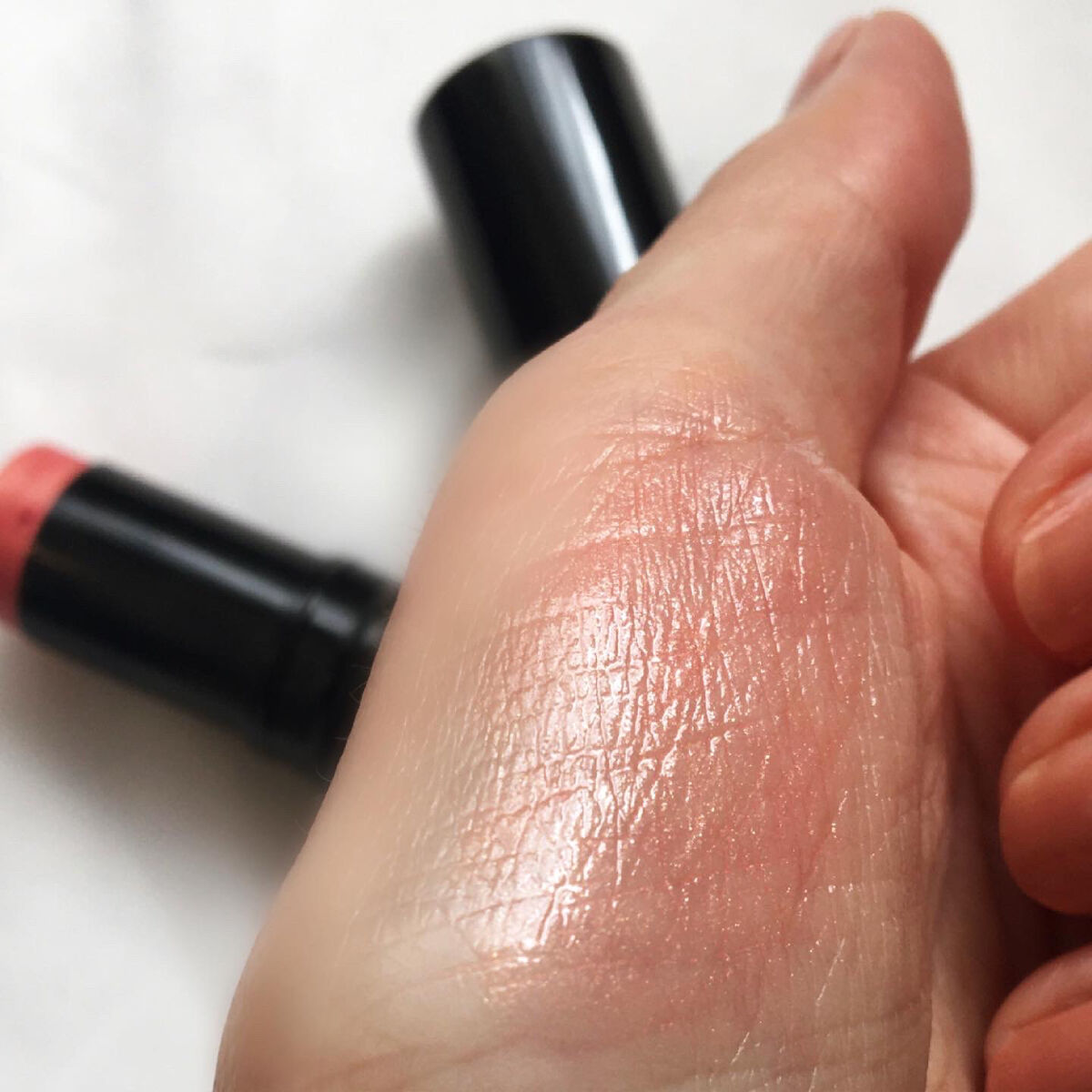 ボーム エサンシエル ロゼ/CHANEL/スティックハイライトを使ったクチコミ（2枚目）