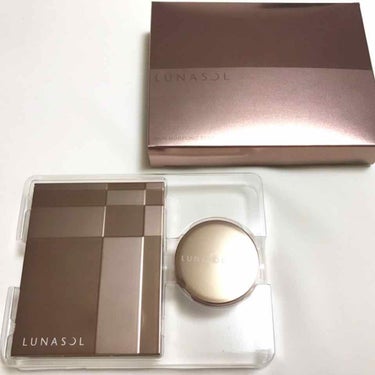 スキンモデリングアイズ/LUNASOL/パウダーアイシャドウを使ったクチコミ（3枚目）