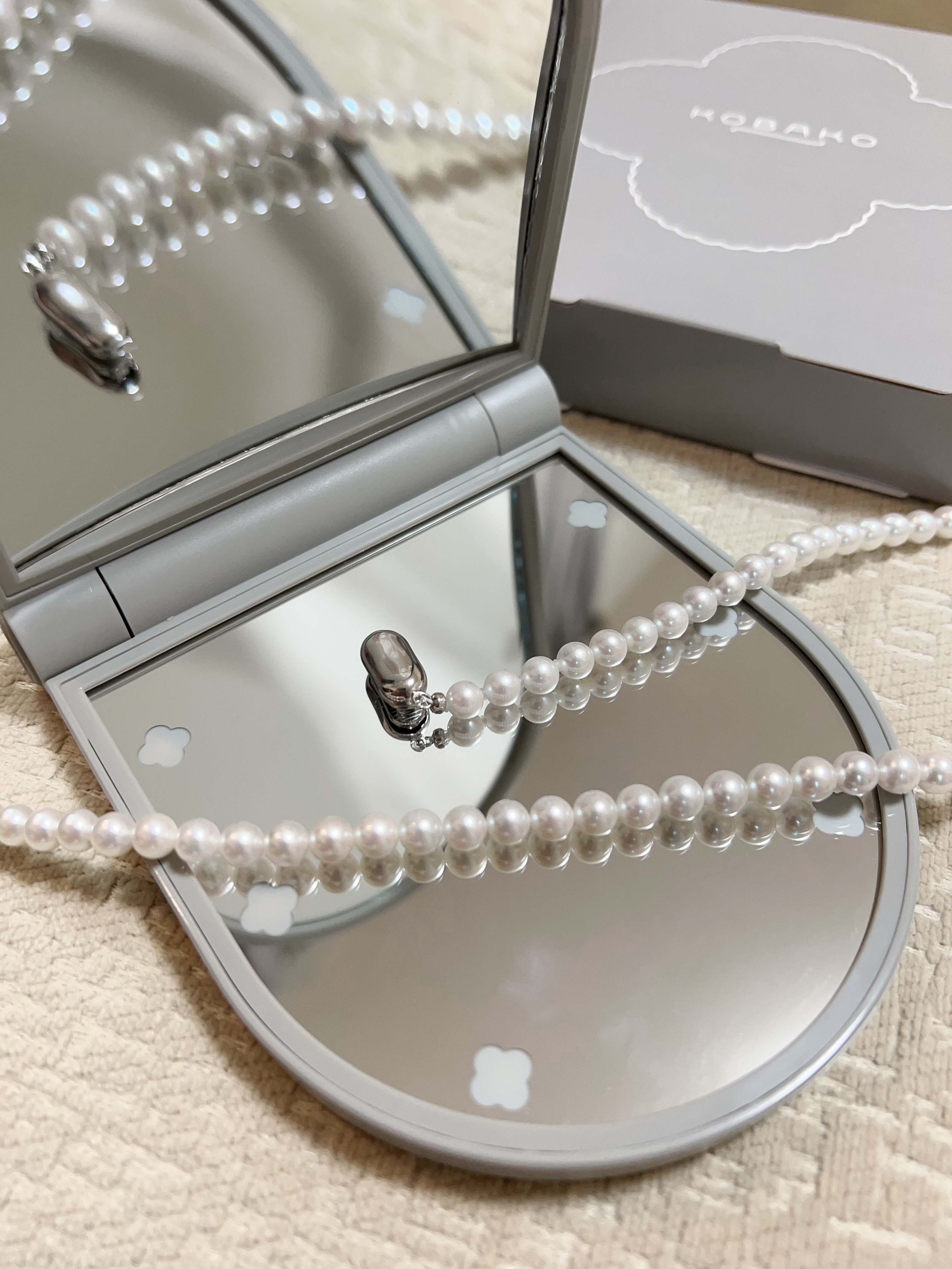 貝印 KOBAKO コスメティックミラーのクチコミ「lipsのプレゼントを当選しました。ありがとうございます。



出張や旅行の時に持ちつもりで.....」（1枚目）