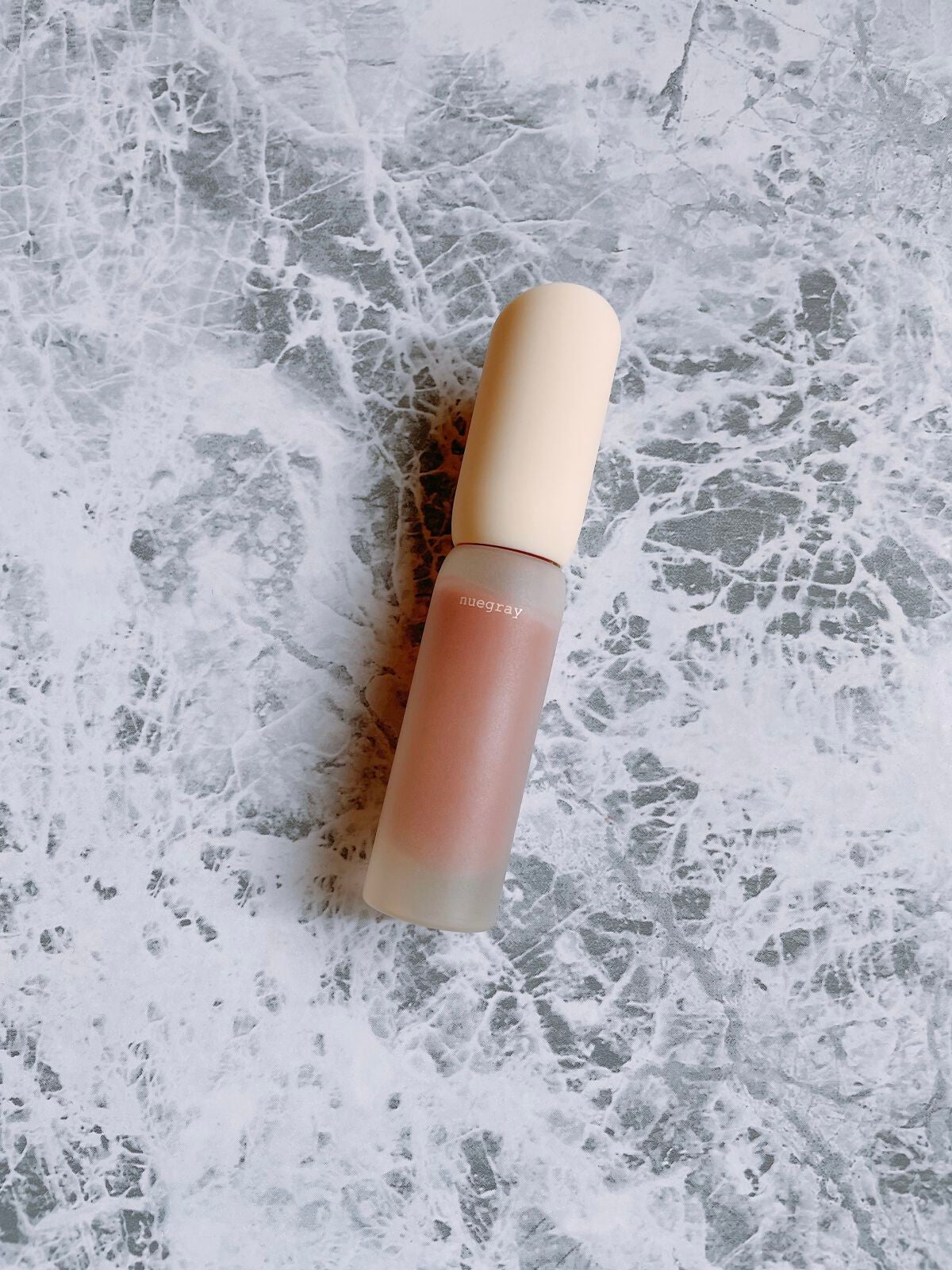 デイリームードマットリキッド/nuegray/リップグロスを使ったクチコミ(2枚目)