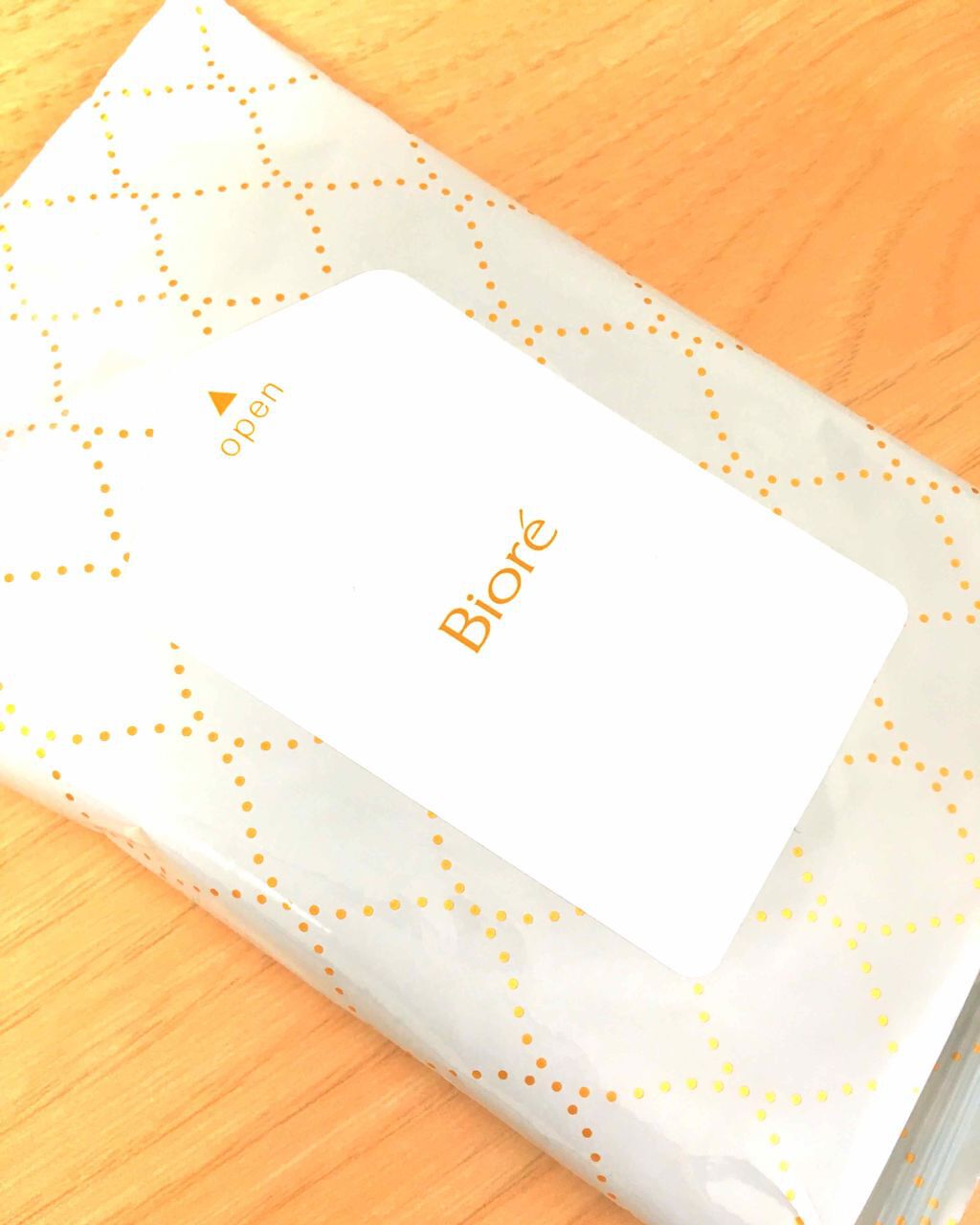 メイクの上からリフレッシュシート/ビオレ/フェイスシートを使ったクチコミ(1枚目)