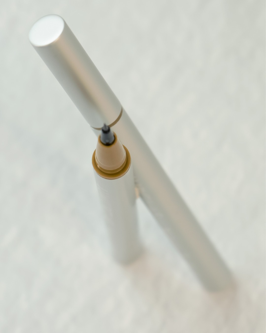 ベルベットアイブロウ/LUMIURGLAS/リキッドアイブロウを使ったクチコミ（1枚目）