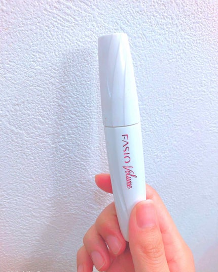 プチプラ大好き❤️ on LIPS 「4年ぶりにマスカラ購入!!(´ω`)❤️どのマスカラにしよ〜か..」(1枚目)