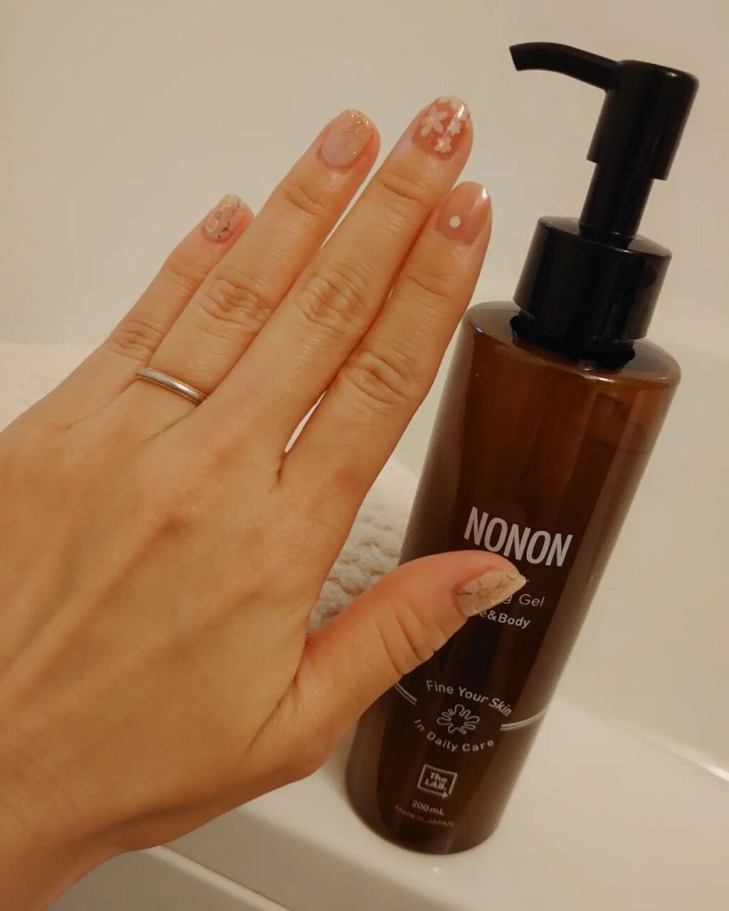 全身角質クリアゲル/NONON(ノンノン)/ピーリングを使ったクチコミ(4枚目)