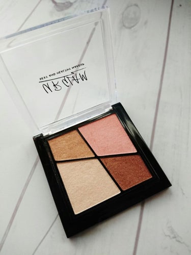 UR GLAM　VELVET EYE COLOR PALETTE/U R GLAM/アイシャドウパレットを使ったクチコミ（3枚目）