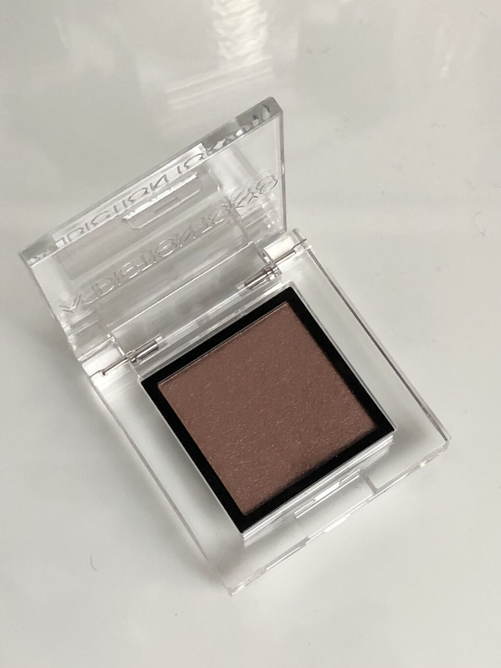 アディクション ザ アイシャドウ パール 102P Dizzy Spell/ADDICTION/単色アイシャドウを使ったクチコミ（2枚目）