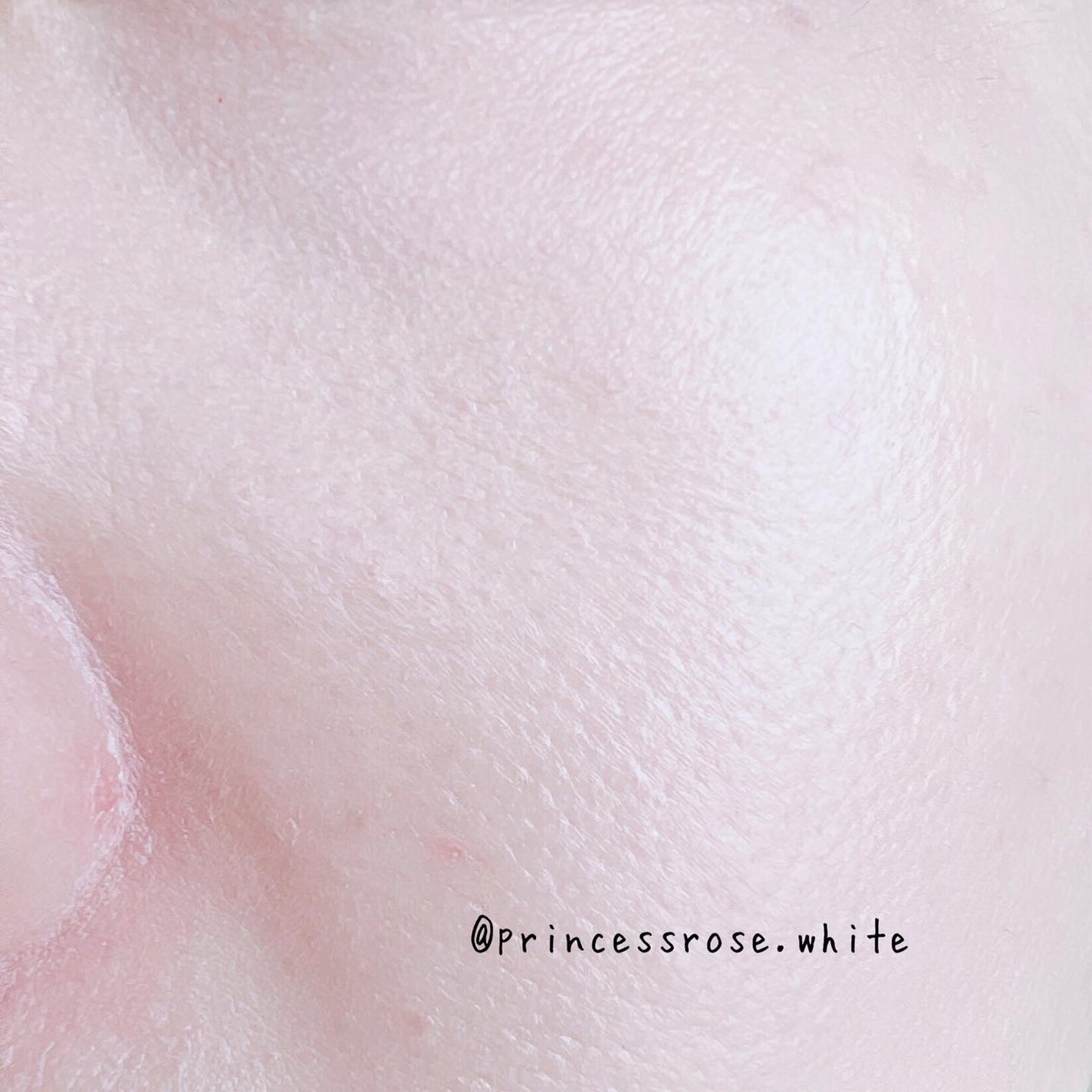 ブリージンググロークッション/Healus/クッションファンデーションを使ったクチコミ(7枚目)