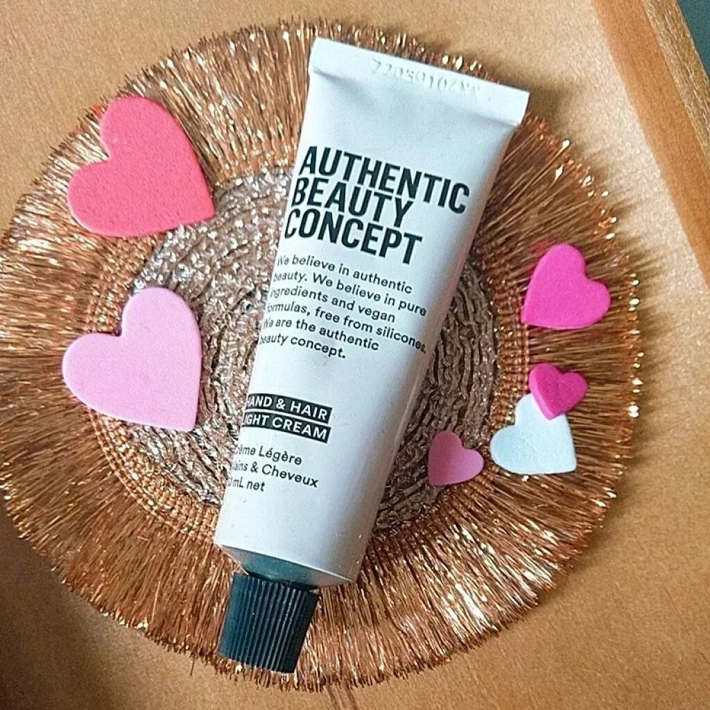 ハンド&ヘア ライトセラム/AUTHENTIC BEAUTY CONCEPT/ハンドクリームを使ったクチコミ(2枚目)