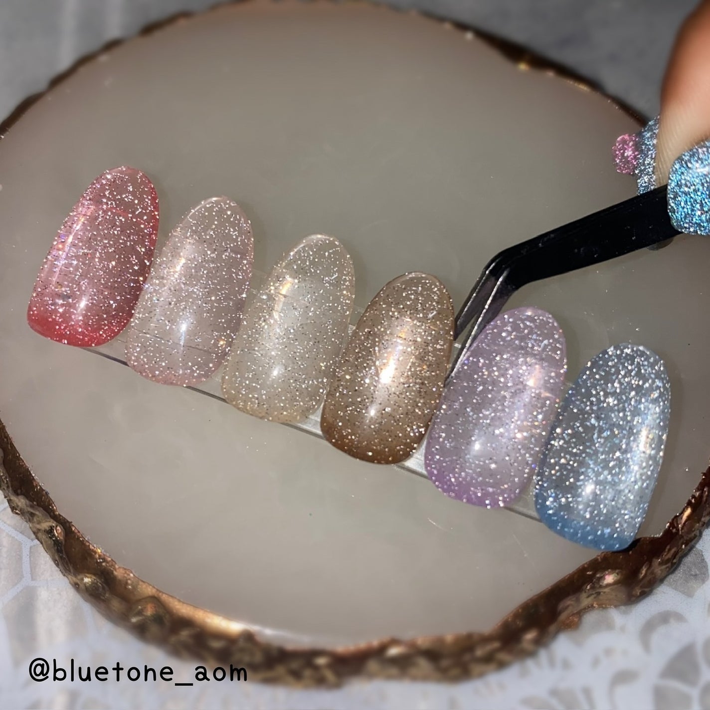 パル カラージェル/キャンドゥ/ジェルネイルを使ったクチコミ(4枚目)