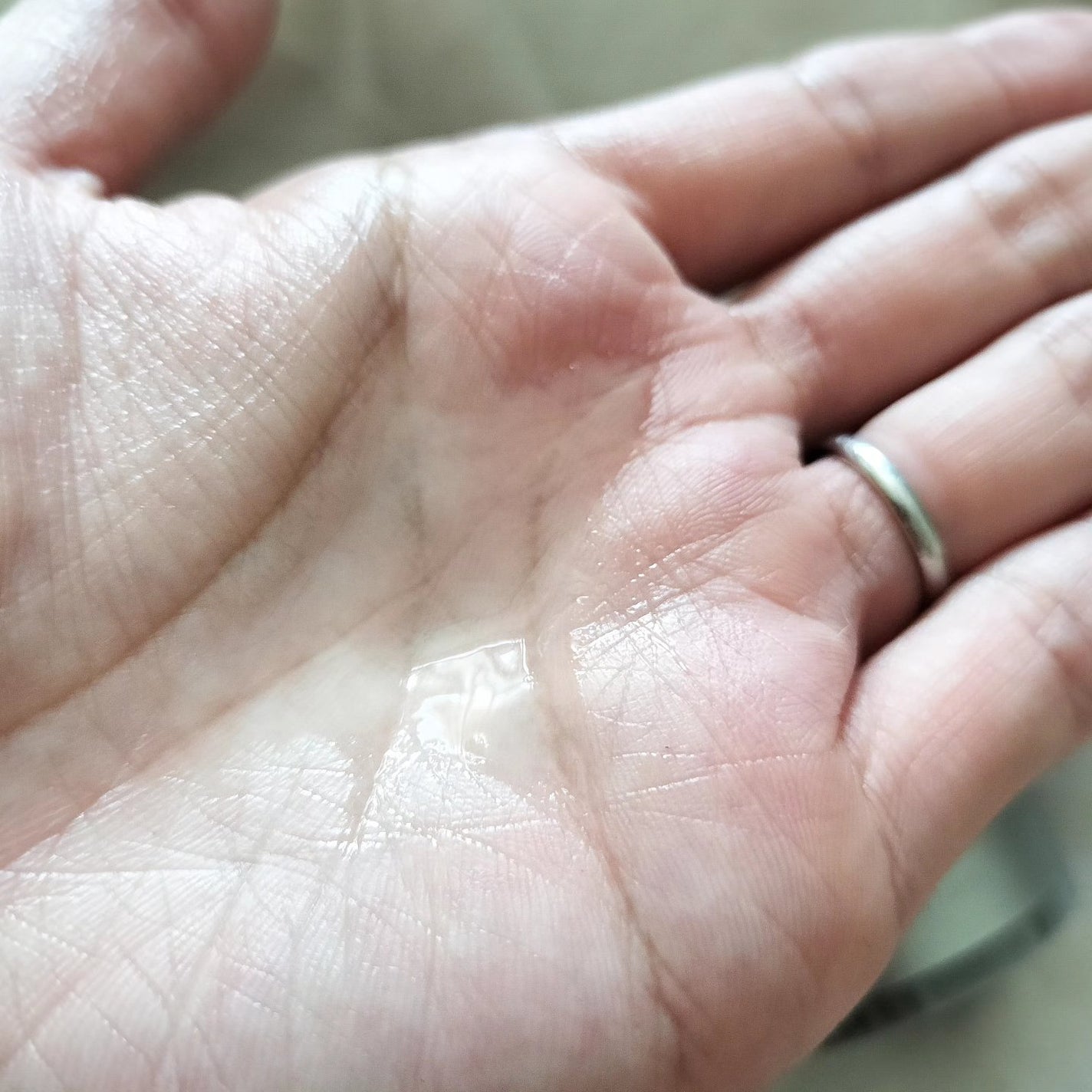 ヴィーガンナイアシンアミドリカバリーセラム/SKIN&LAB/美容液を使ったクチコミ(3枚目)