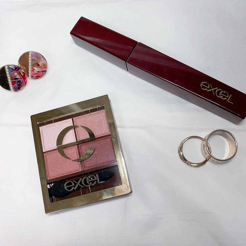 スキニーリッチシャドウ/excel/アイシャドウパレットを使ったクチコミ（3枚目）