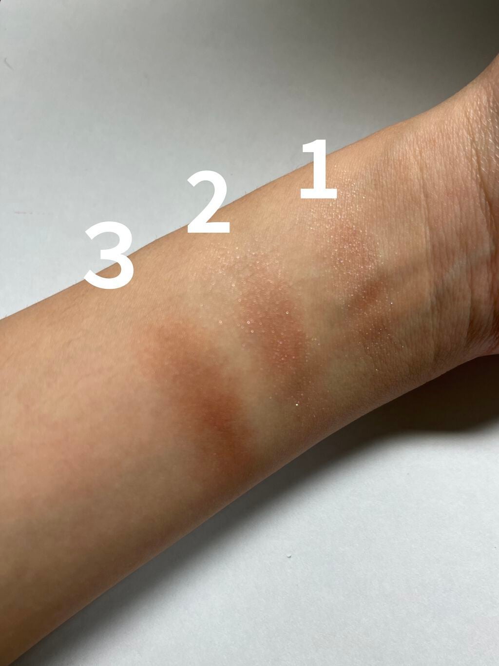 トーンアップアイシャドウ/CEZANNE/アイシャドウパレットを使ったクチコミ(3枚目)