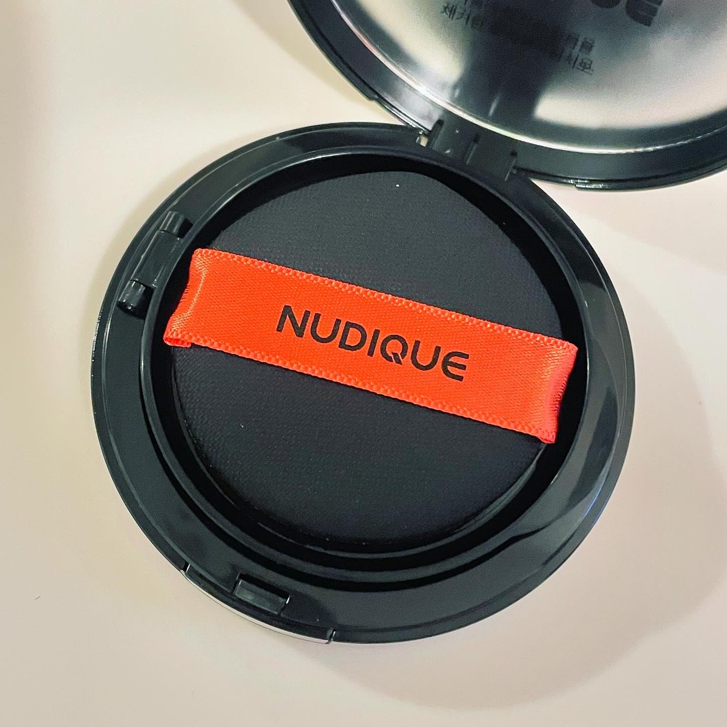 グロウクッションファンデーション/NUDIQUE/クッションファンデーションを使ったクチコミ(3枚目)