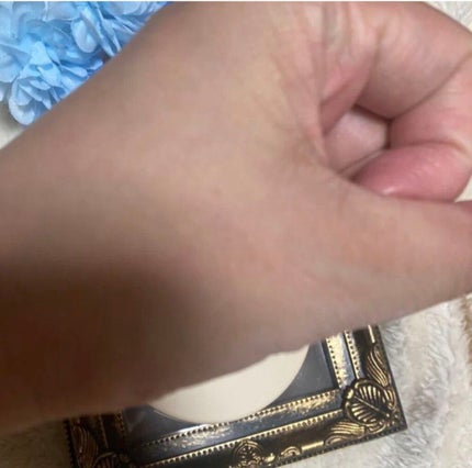 ピュアラディアントプロテクション アクアティックグロー クッションファンデーション SPF50+/PA+++/NARS/クッションファンデーションを使ったクチコミ(4枚目)