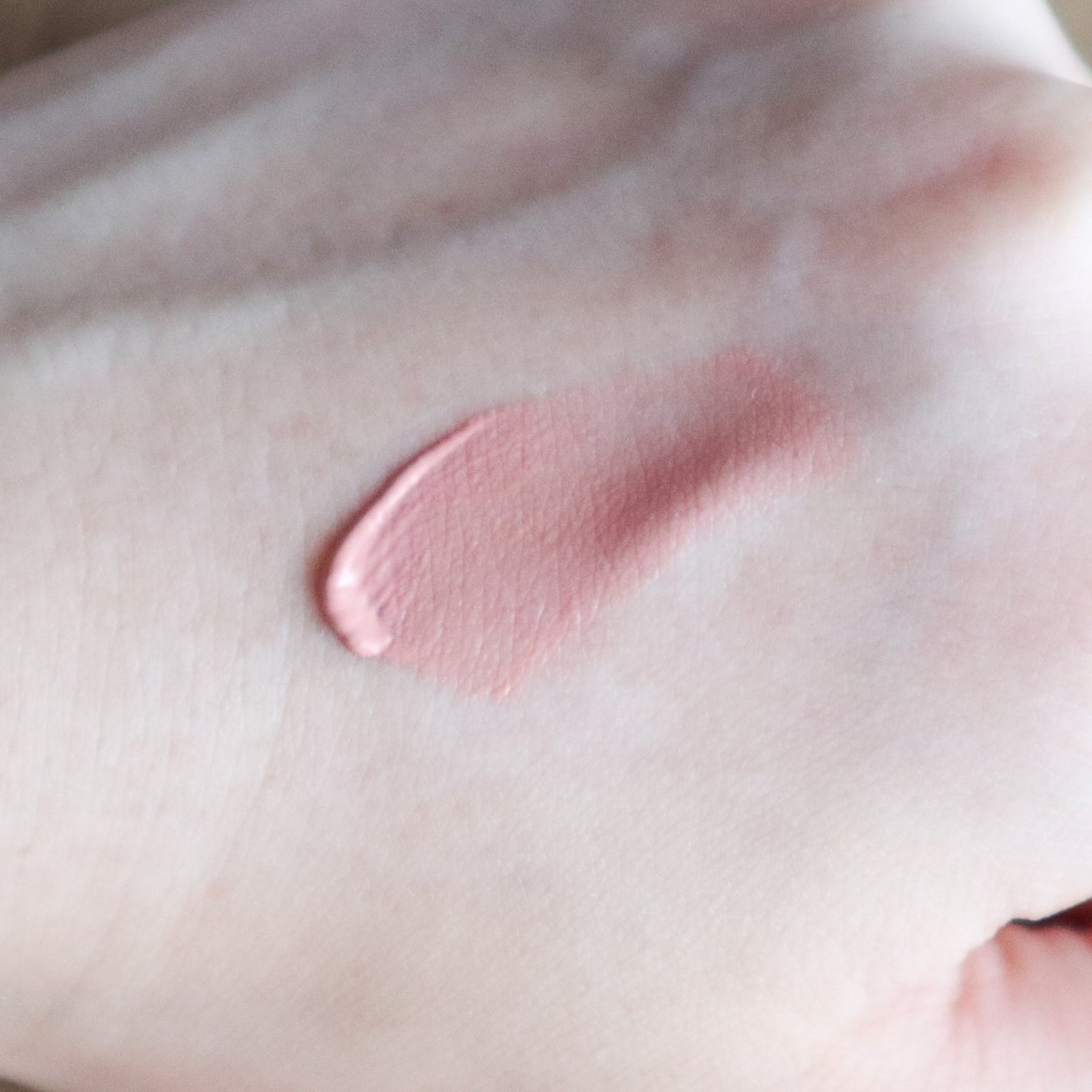 ブルーミング エディション リップ パラダイス シアー デュー ティンティド リップスティック/DEAR DAHLIA/口紅を使ったクチコミ(3枚目)