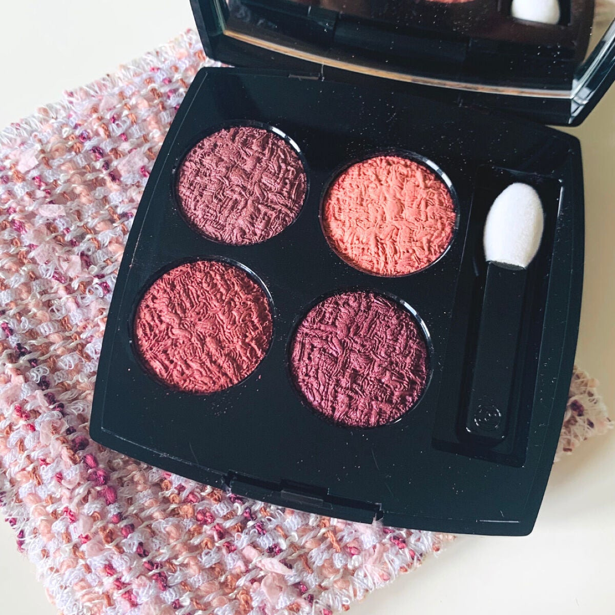 レ キャトル オンブル ツイード/CHANEL/アイシャドウパレットを使ったクチコミ(2枚目)